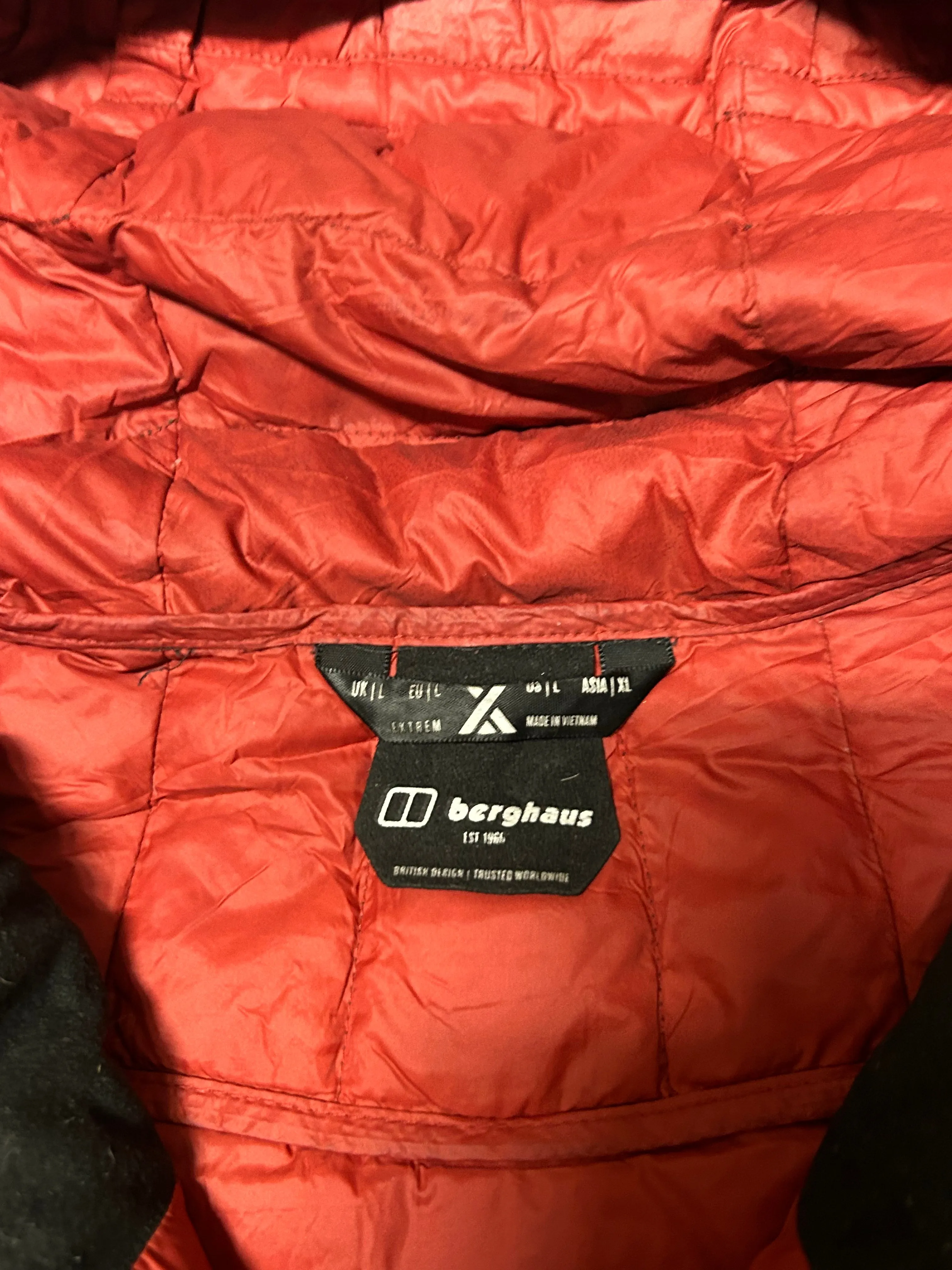 Berghaus extrem micro down jacket (L)