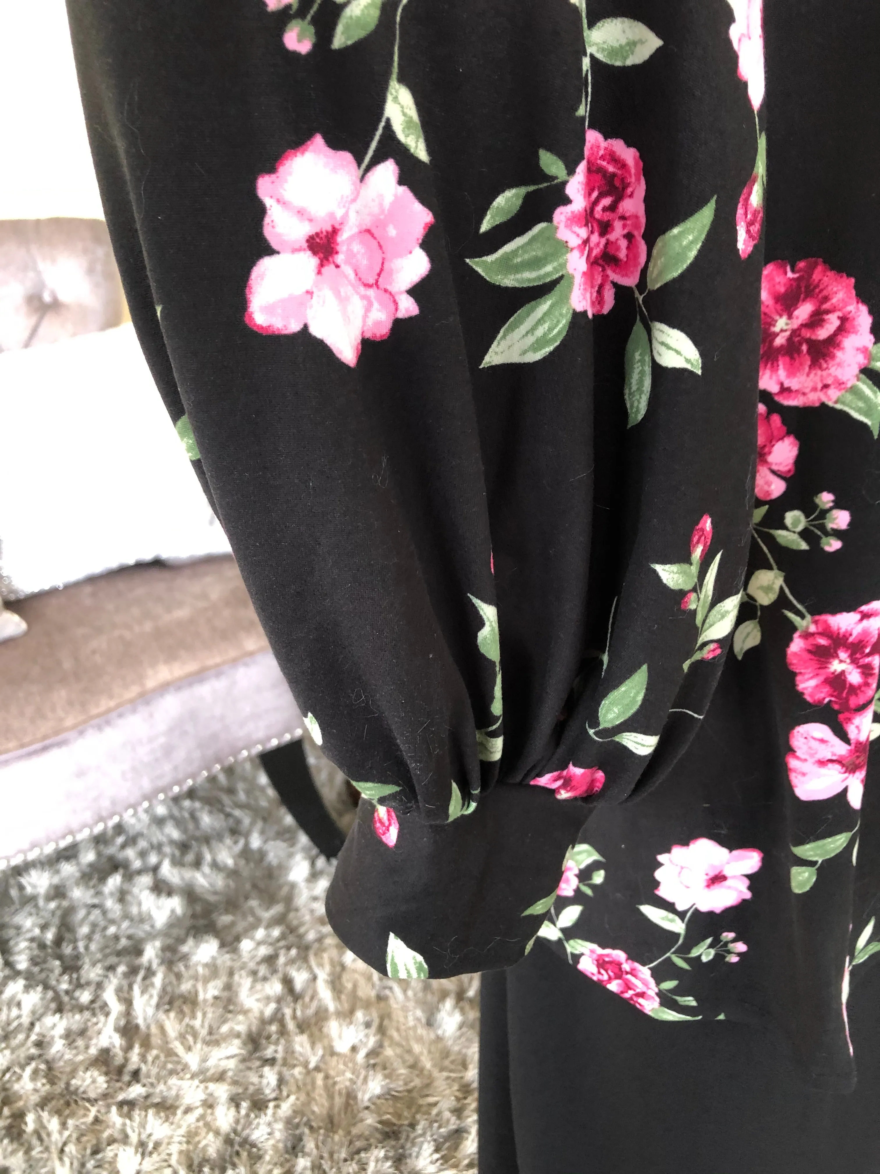 Black/Pink Floral Tunic Top