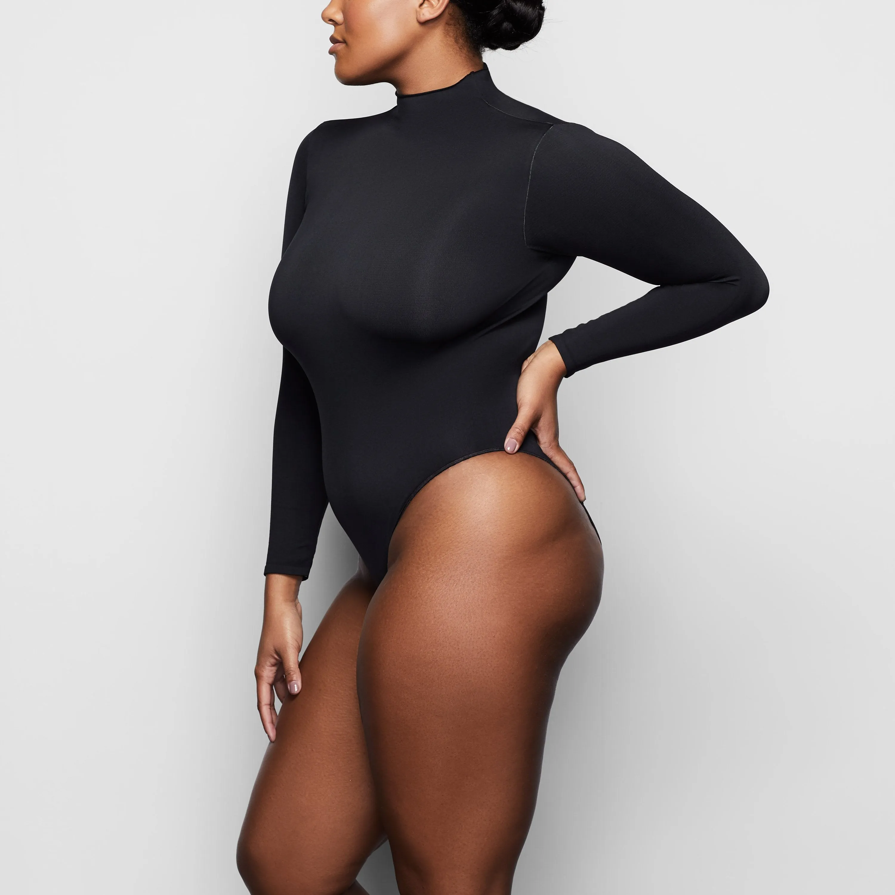 ESSENTIAL MOCK NECK LONG SLEEVE BODYSUIT | ONYX