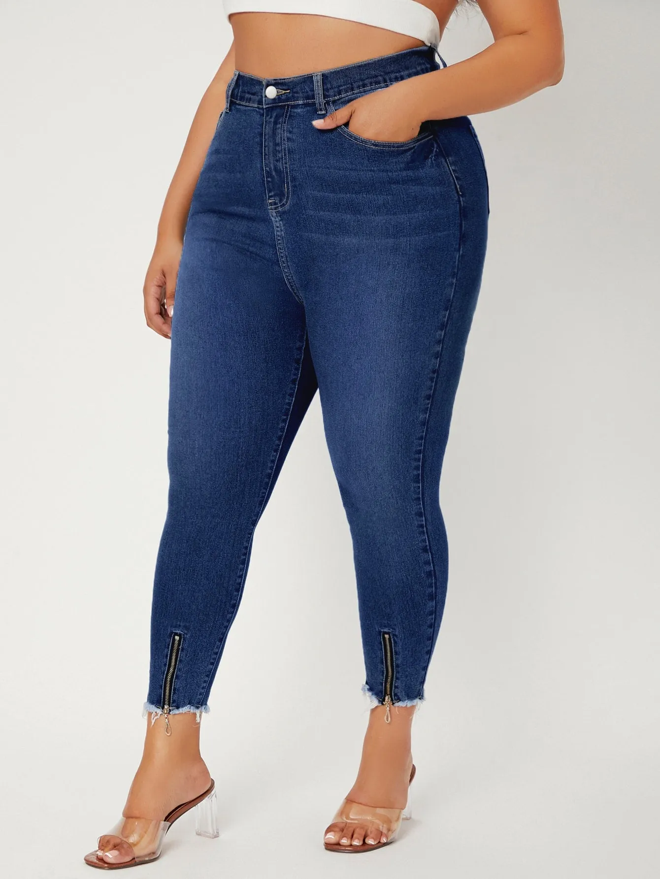 Plain Raw Hem High Waist Cropped Plus Size Jeans