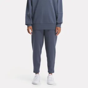 Reebok Apparel Women Lux Fleece Sweatpants EACOBL