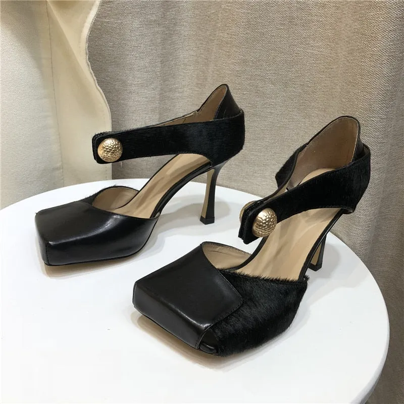 TEEK - Black Square Step Out Heels